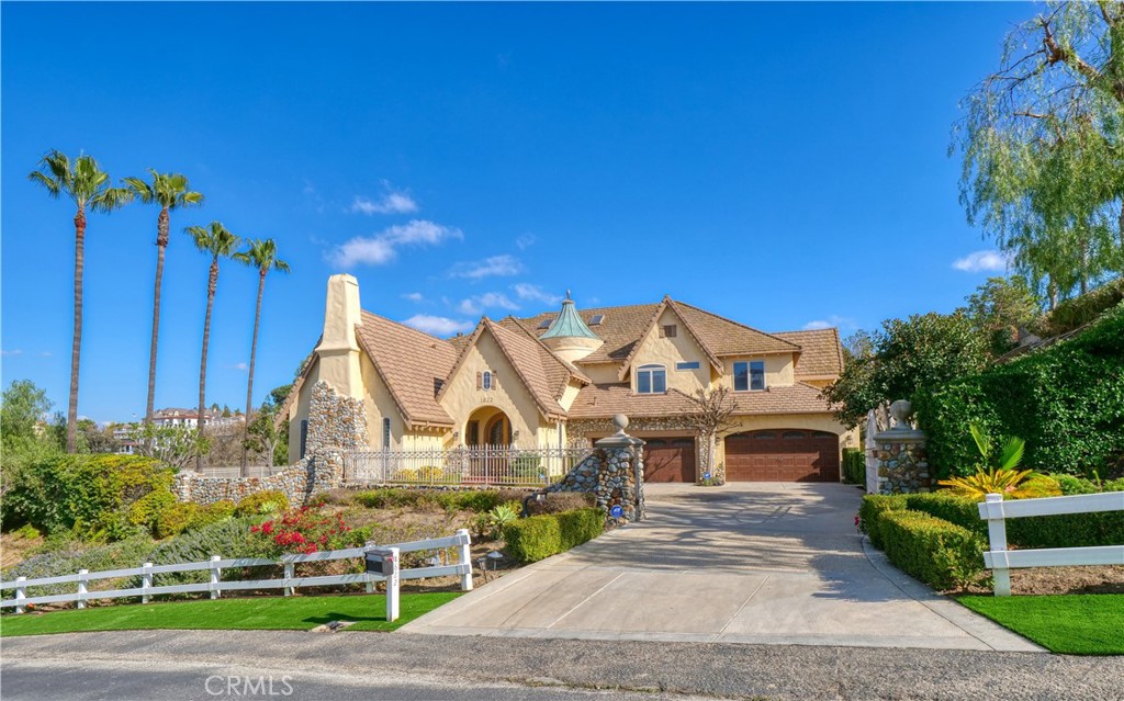 1822 Diamond Knoll Lane