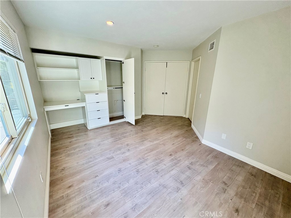 2902 Yucatan Place B