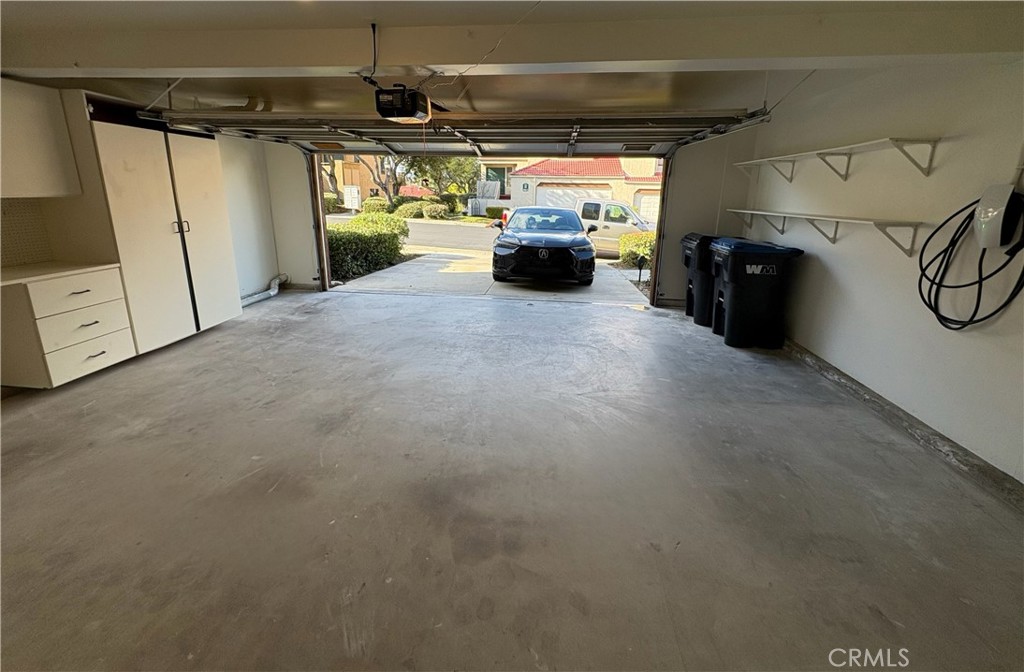 2902 Yucatan Place B