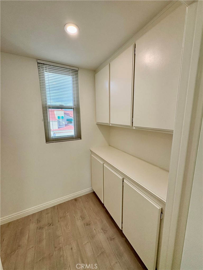 2902 Yucatan Place B