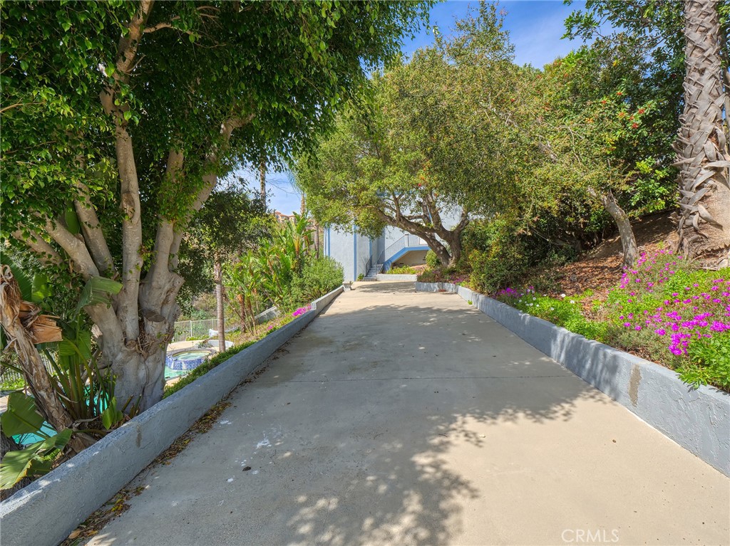 2735 Broken Feather Lane