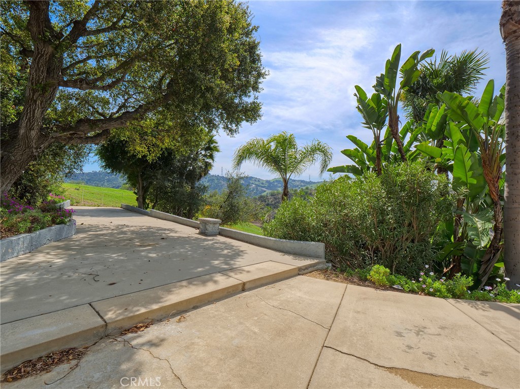 2735 Broken Feather Lane