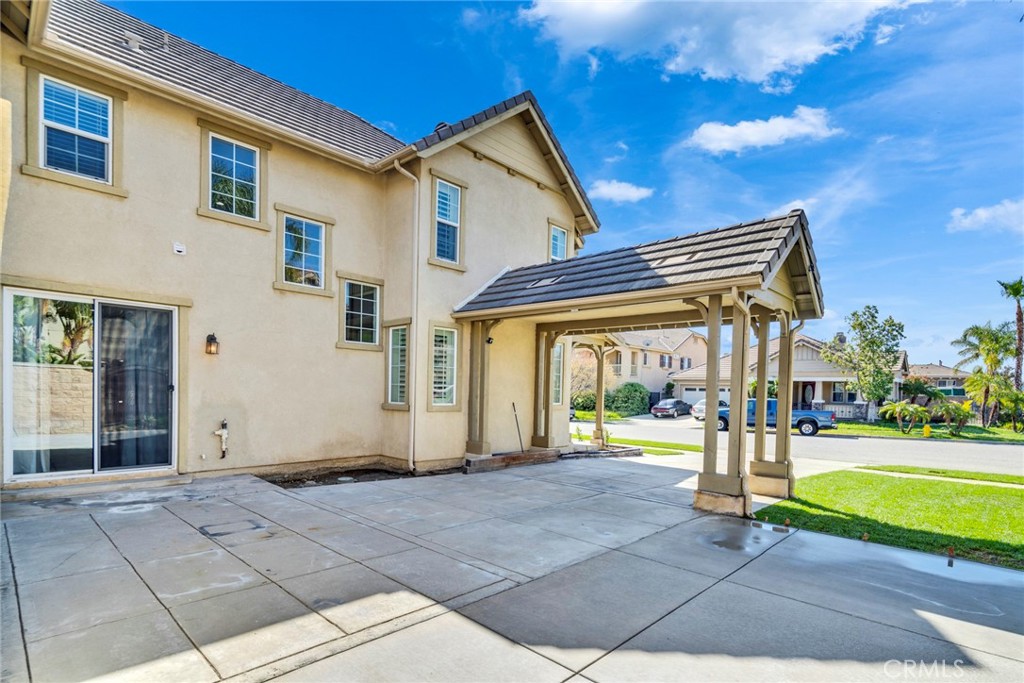 12194 Bridlewood Drive