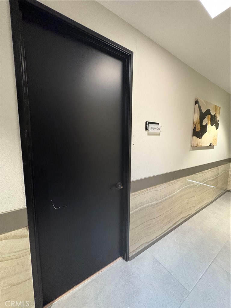 328 S Atlantic Boulevard 201