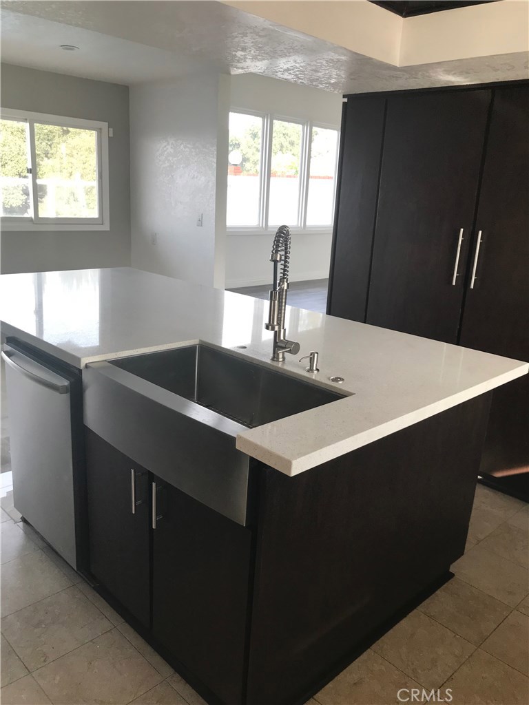 23819 Ridge Line Road