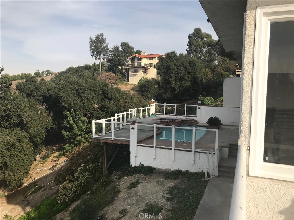 23819 Ridge Line Road