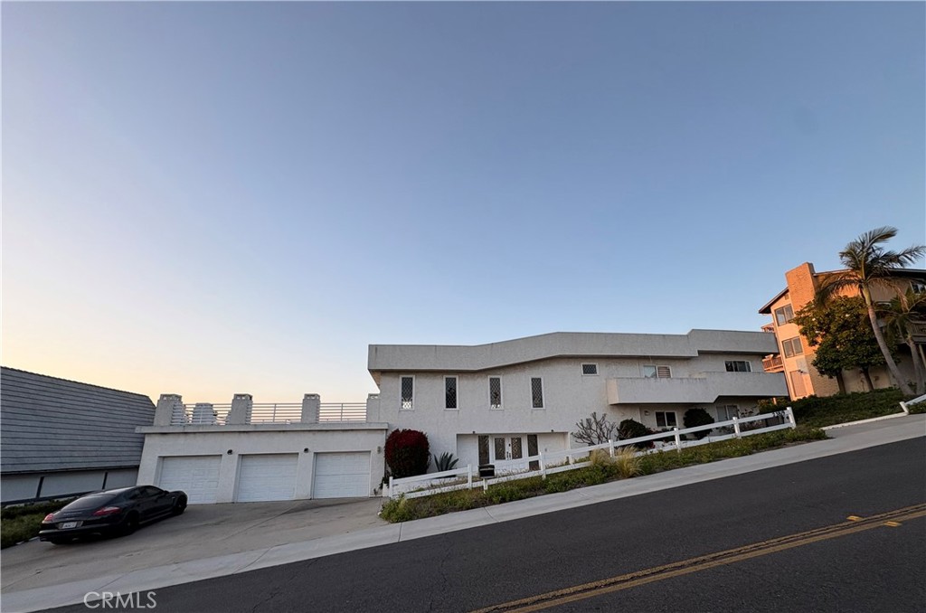 23819 Ridge Line Road