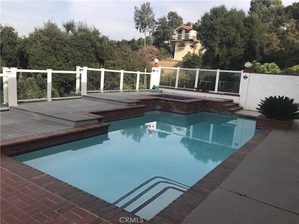 23819 Ridge Line Road