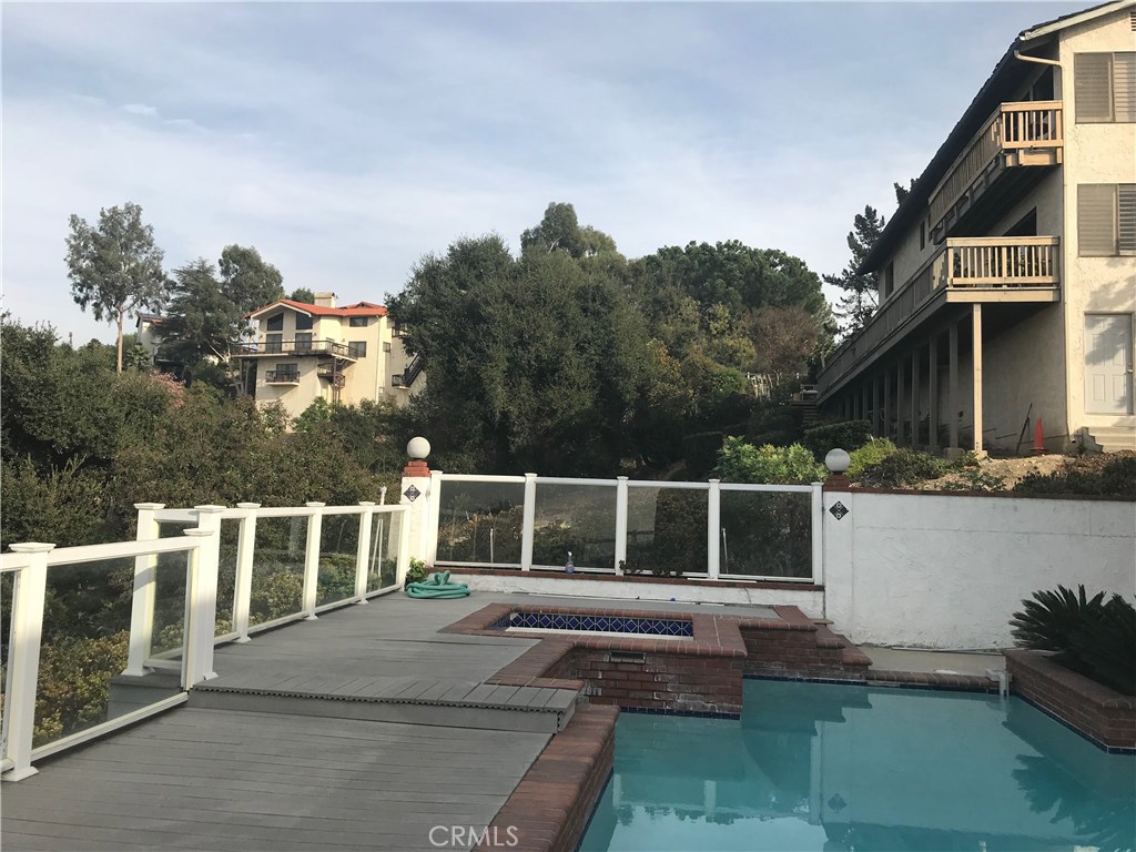 23819 Ridge Line Road