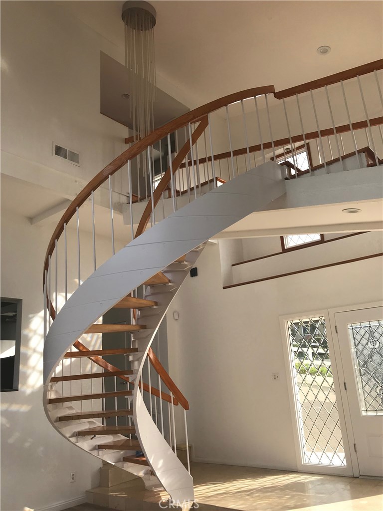 23819 Ridge Line Road