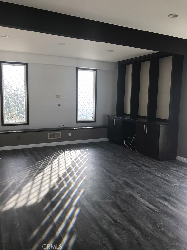 23819 Ridge Line Road