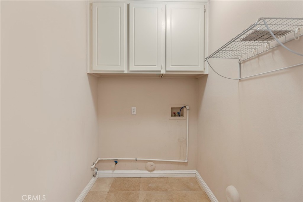 15863 Silver Springs Dr