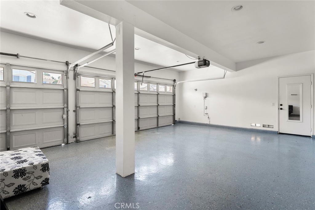 15863 Silver Springs Dr