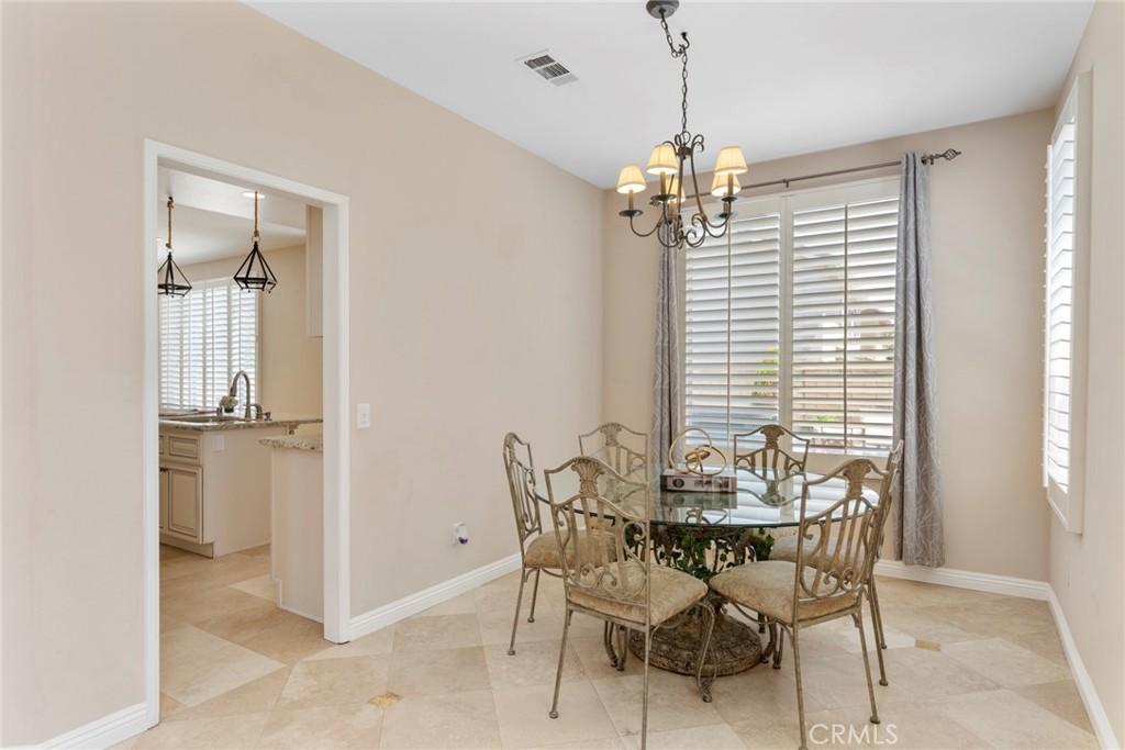 15863 Silver Springs Dr