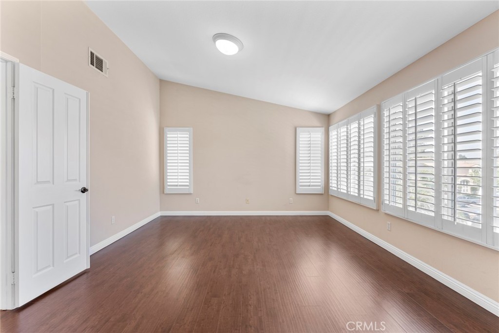 15863 Silver Springs Dr