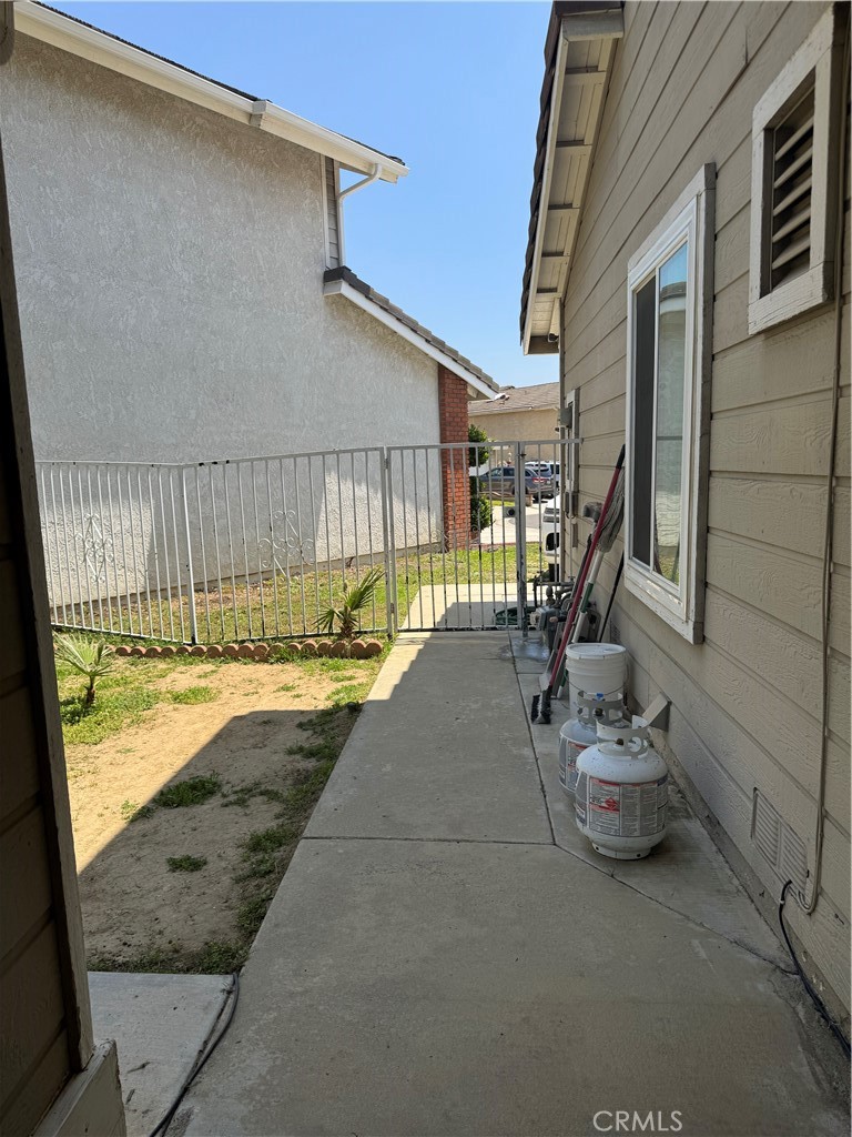 2801 Woodview Court