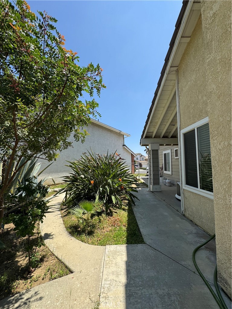 2801 Woodview Court