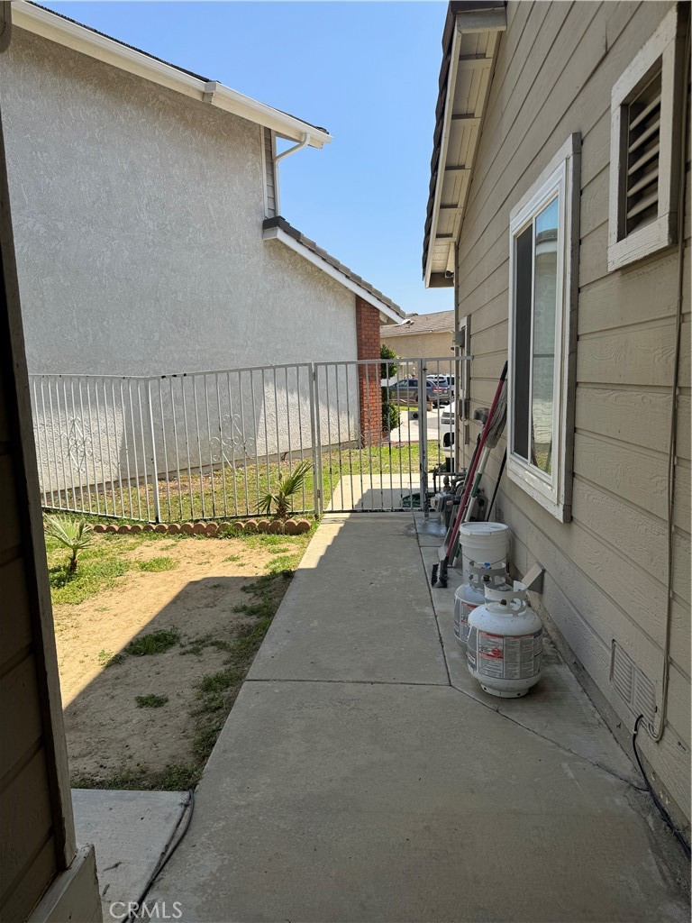 2801 Woodview Court