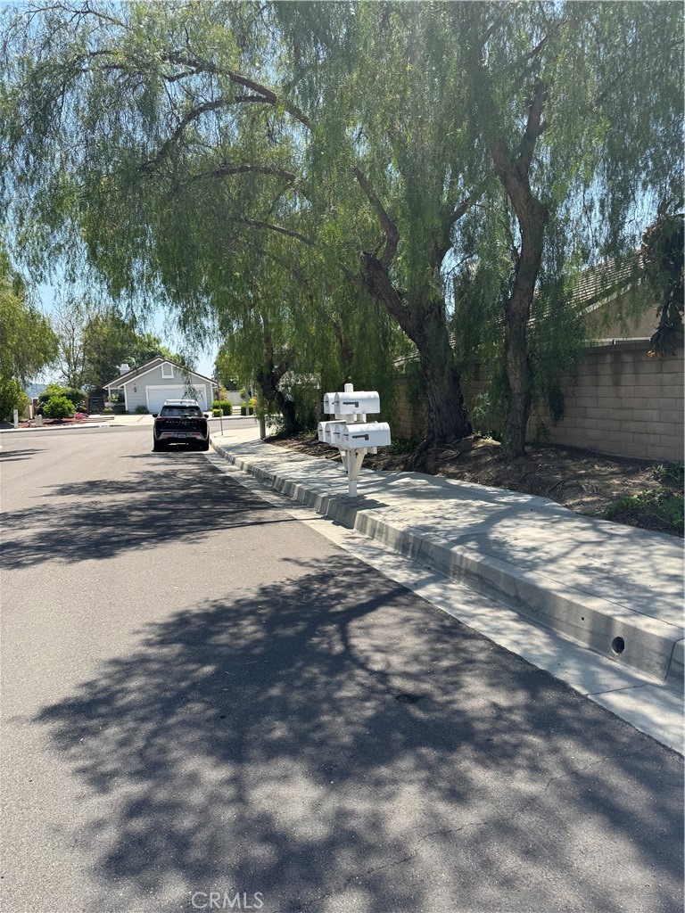2801 Woodview Court