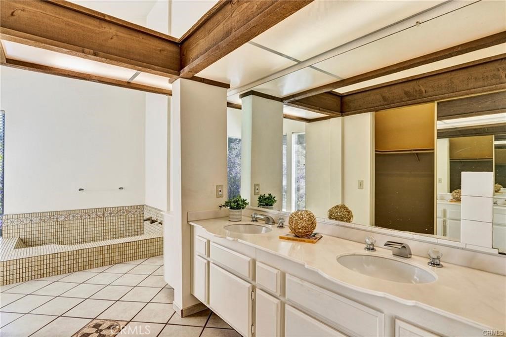 21436 Chirping Sparrow Road