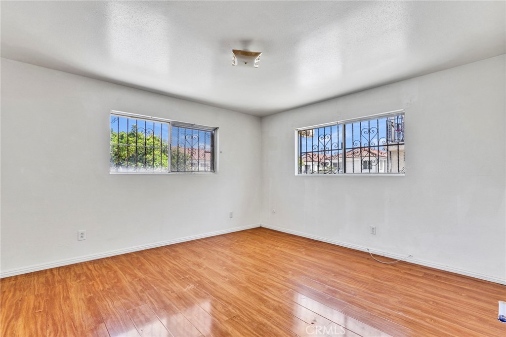 318 S. Lincoln Avenue B