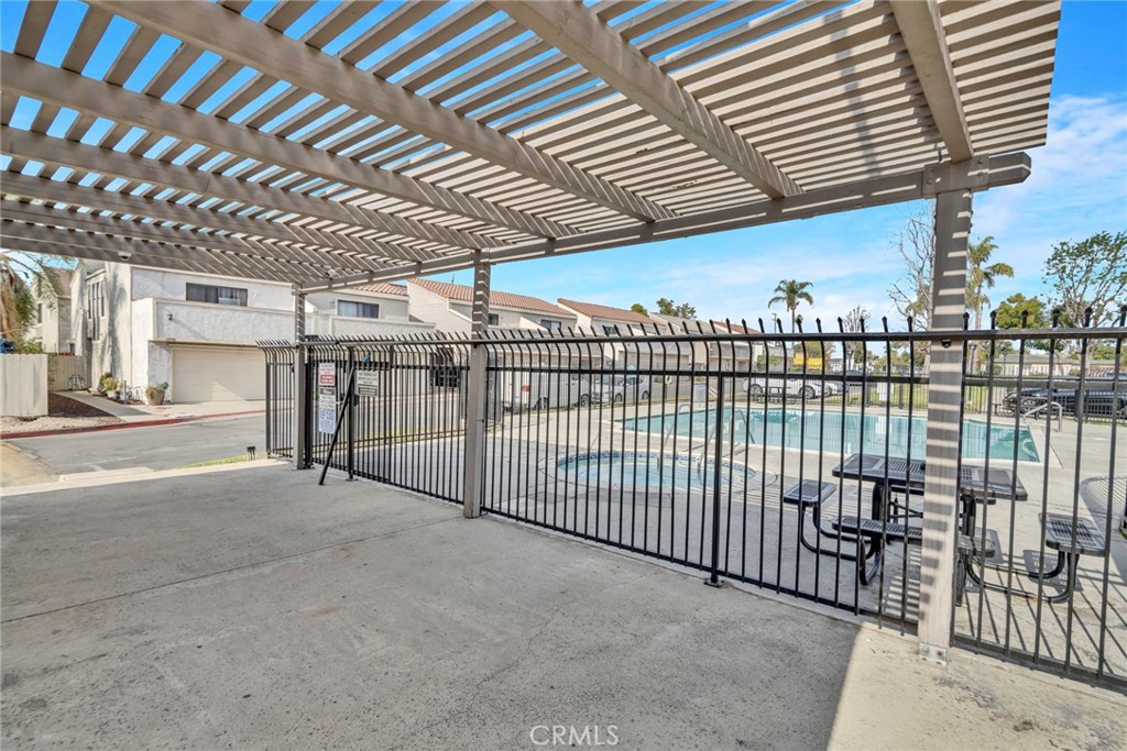 12948 Saddleback Place