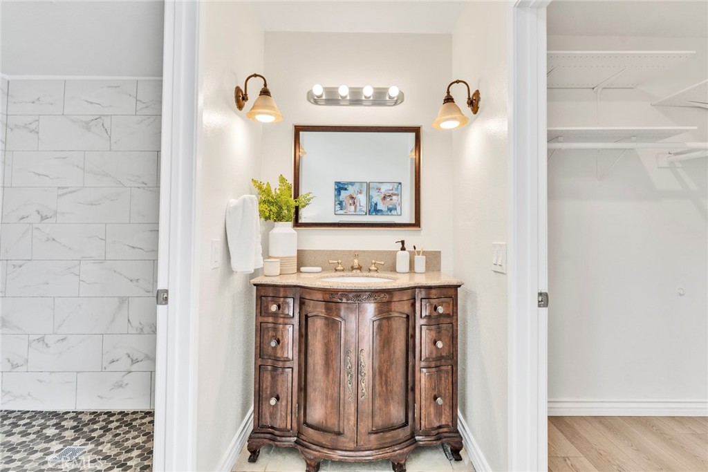 12948 Saddleback Place