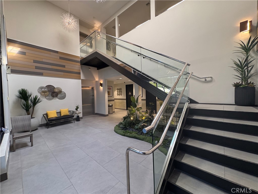 328 S Atlantic Boulevard 106