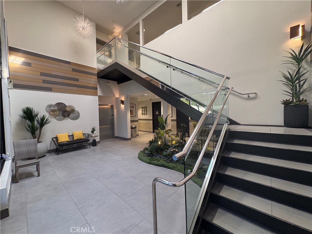 328 S Atlantic Boulevard 106