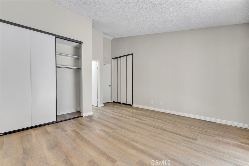23502 Shadow Crest Place