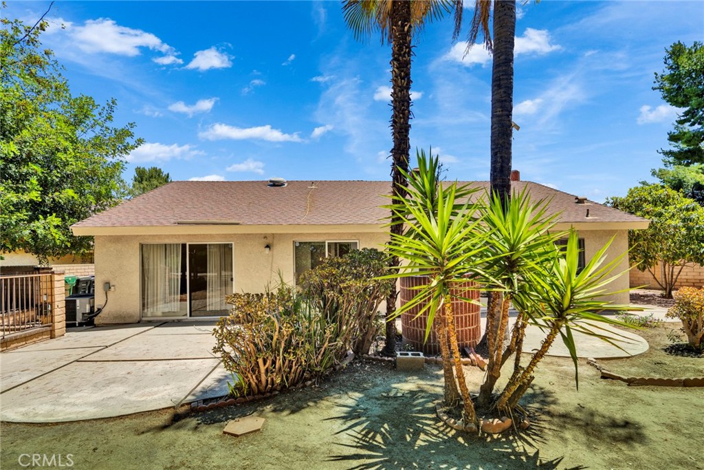 23502 Shadow Crest Place