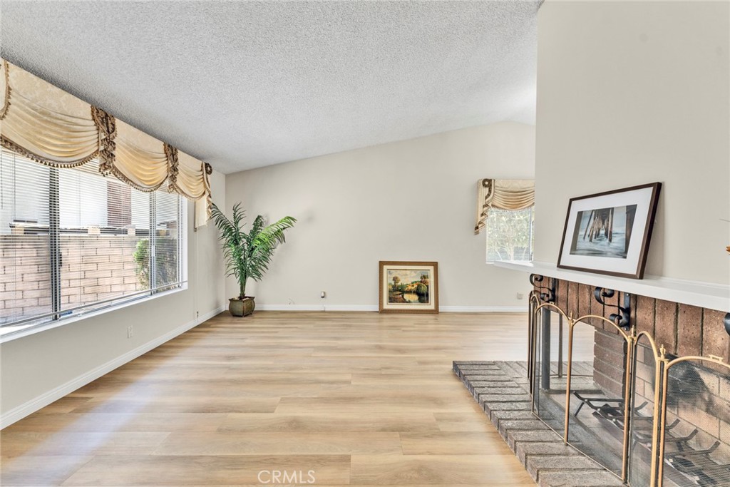 23502 Shadow Crest Place