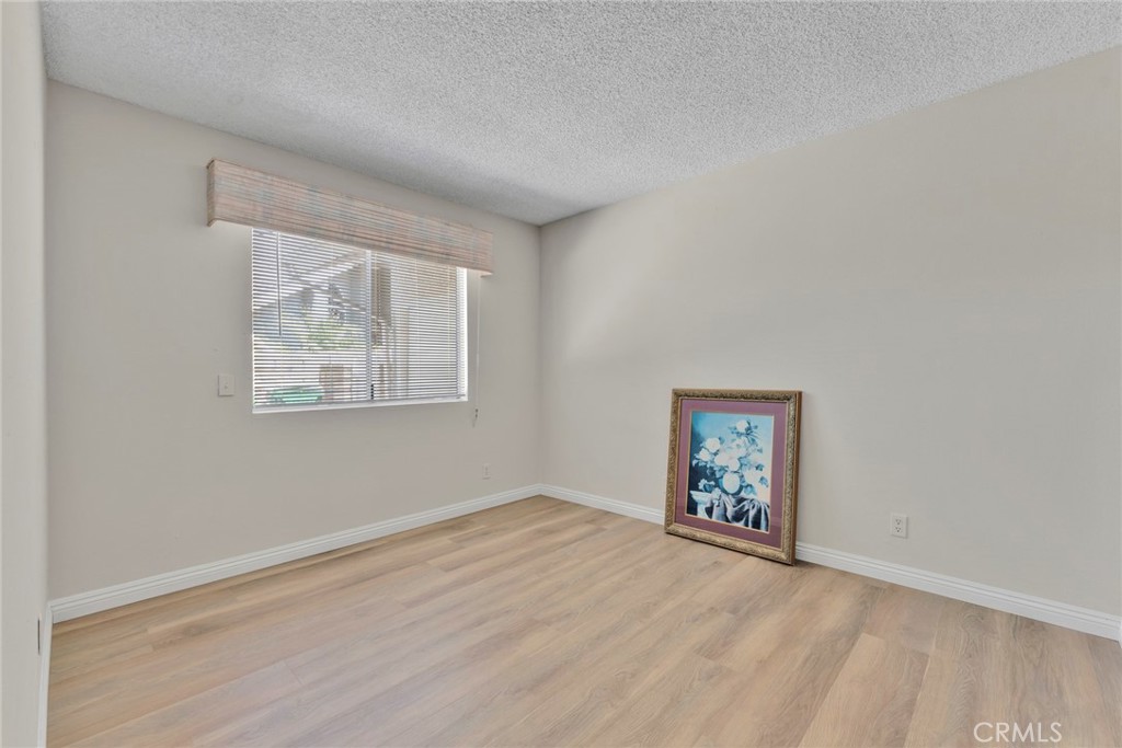 23502 Shadow Crest Place