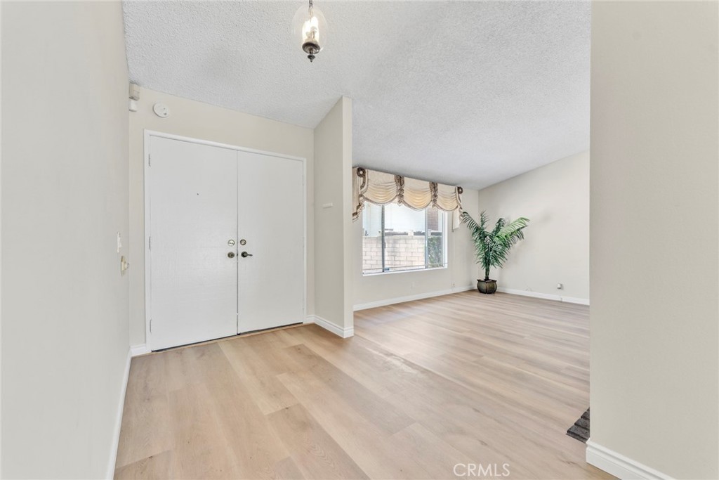 23502 Shadow Crest Place