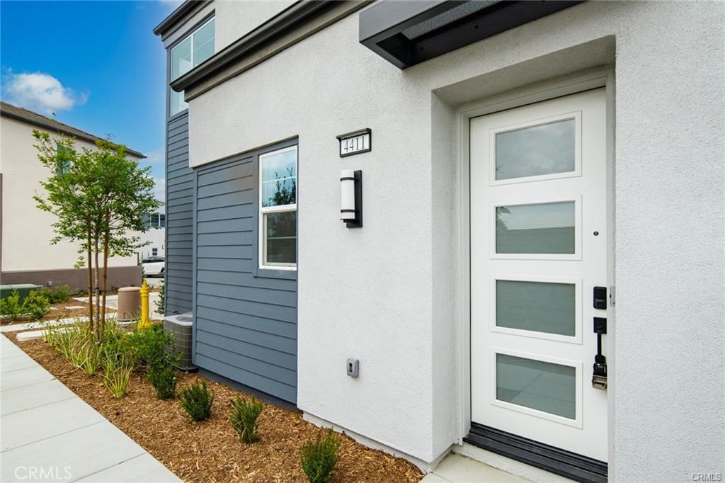 4411 S Fairmount Paseo