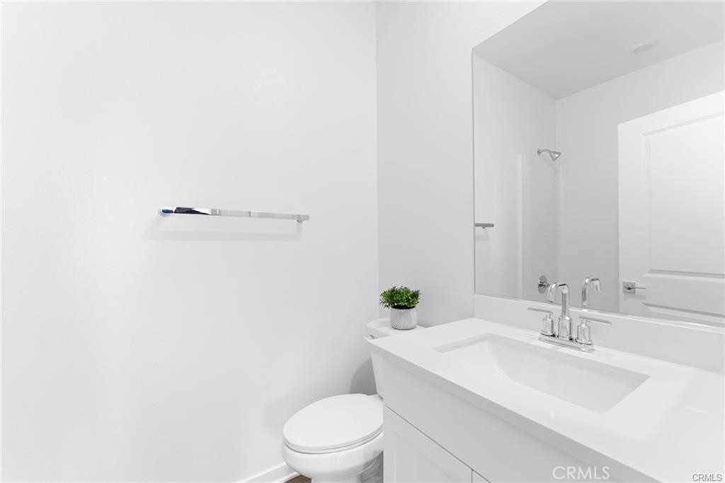4411 S Fairmount Paseo