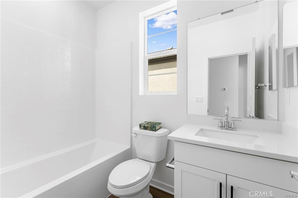 4436 S Fairmount Paseo