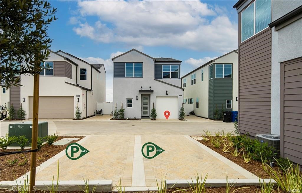 4436 S Fairmount Paseo