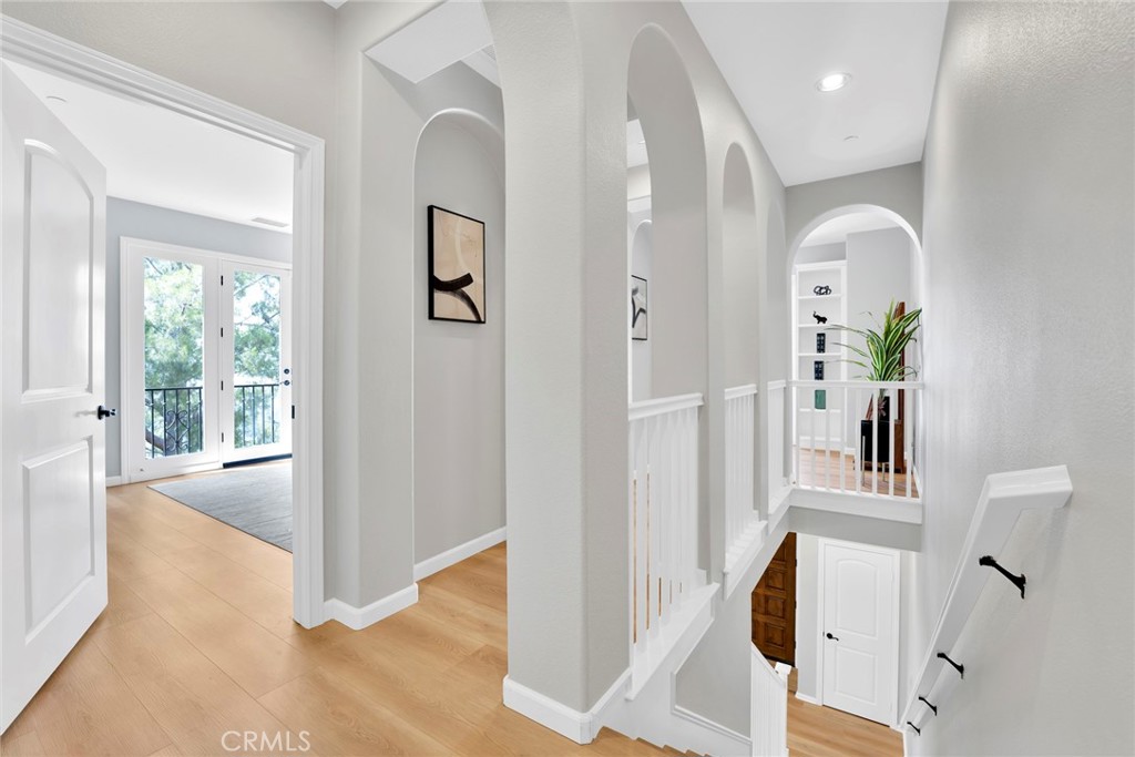 873 Terrace Lane W 4