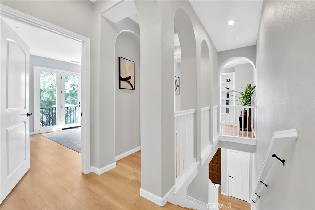 873 Terrace Lane W 4