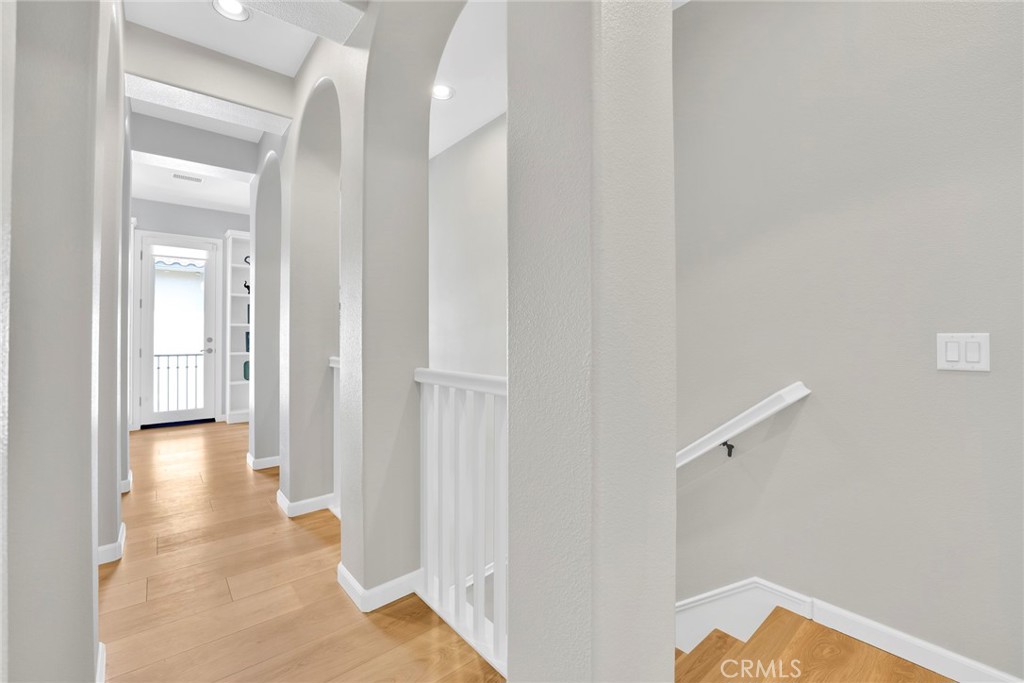 873 Terrace Lane W 4