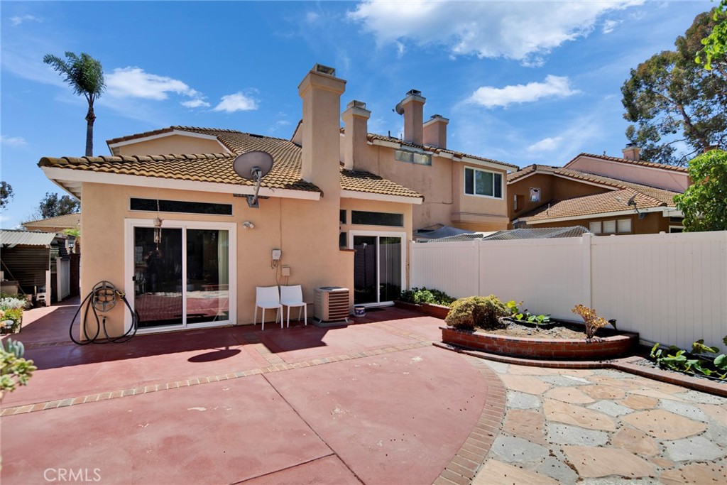 3072 Crape Myrtle Cir