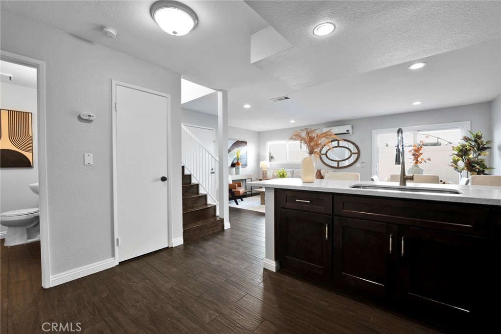 12951 Royal Palm Cir