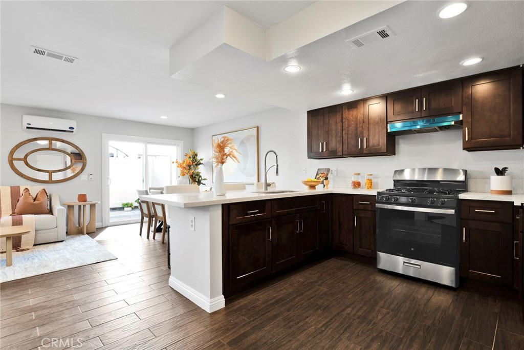 12951 Royal Palm Cir