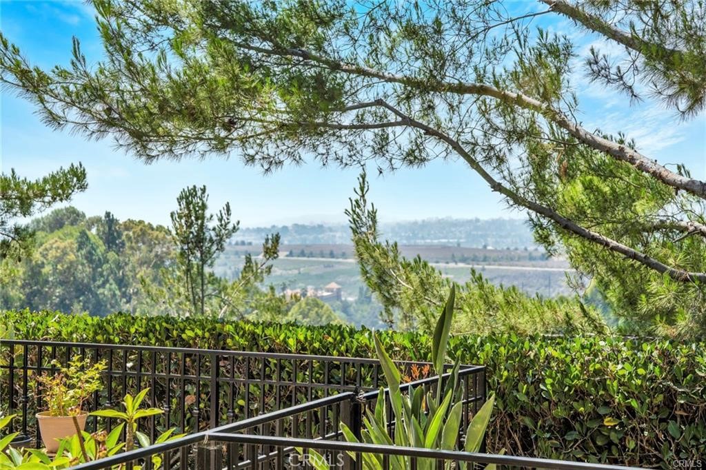 873 Terrace Lane W 4