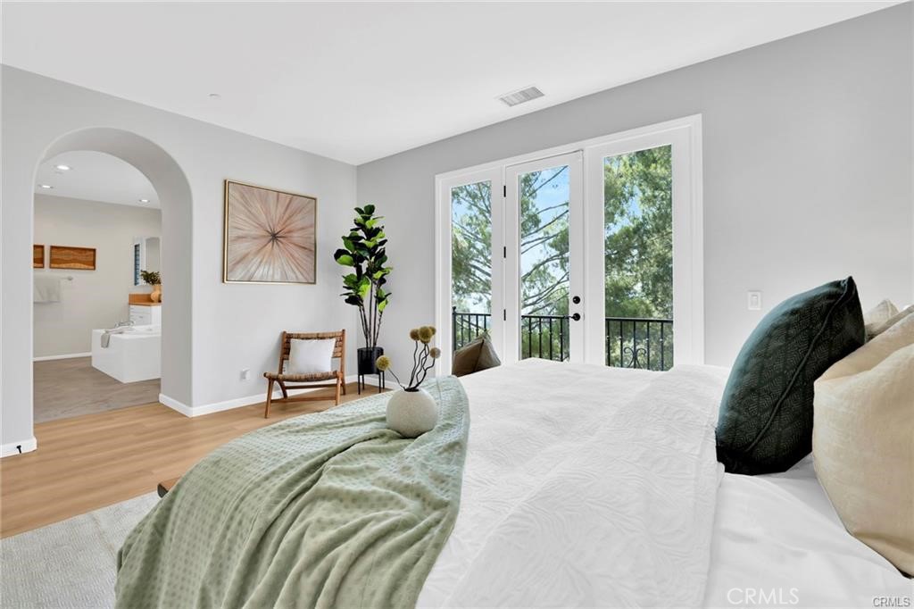 873 Terrace Lane W 4