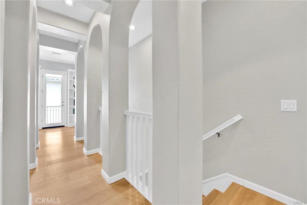 873 Terrace Lane W 4