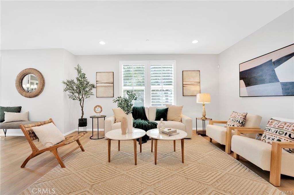 873 Terrace Lane W 4