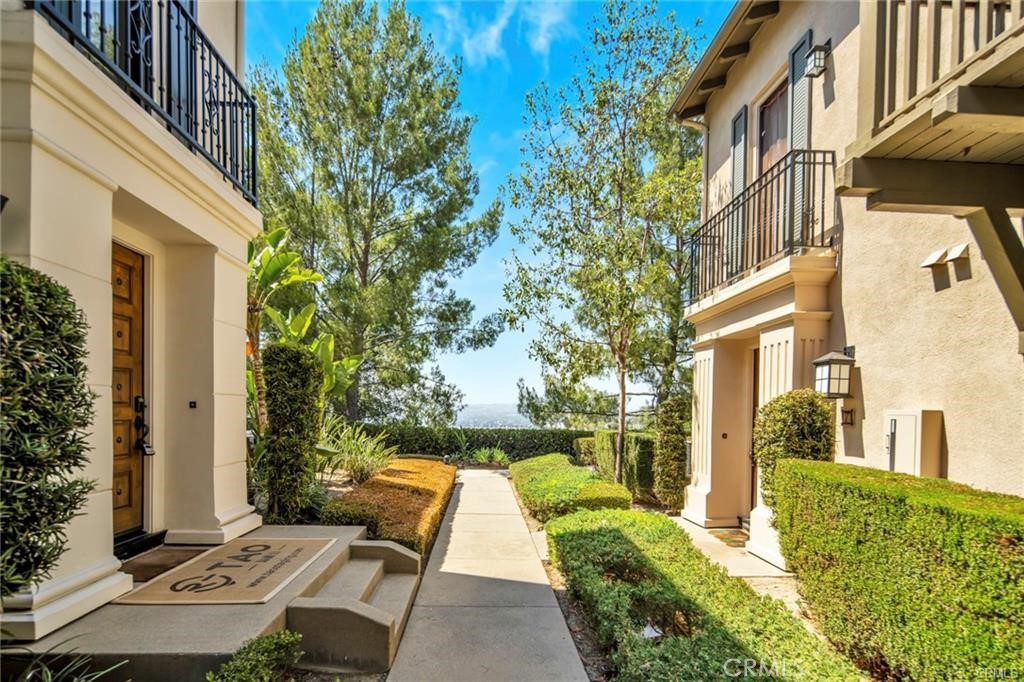 873 Terrace Lane W 4