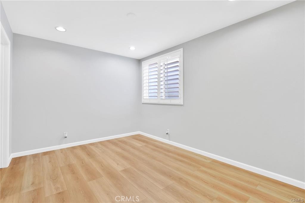 873 Terrace Lane W 4